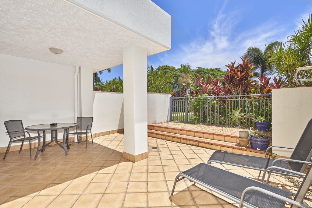 1 Bedroom Courtyard Cairns North Cove Apartments