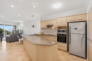 2 Bedroom Kitchen facilities in North Cove